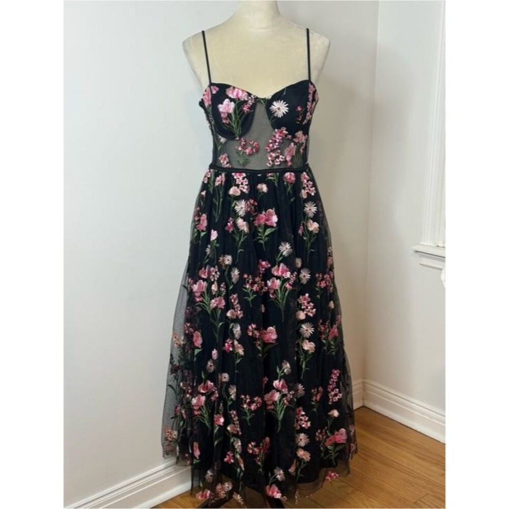 Black Floral Embroidered Mesh Tulle Midi Dress - City Studios EUC SZ 11